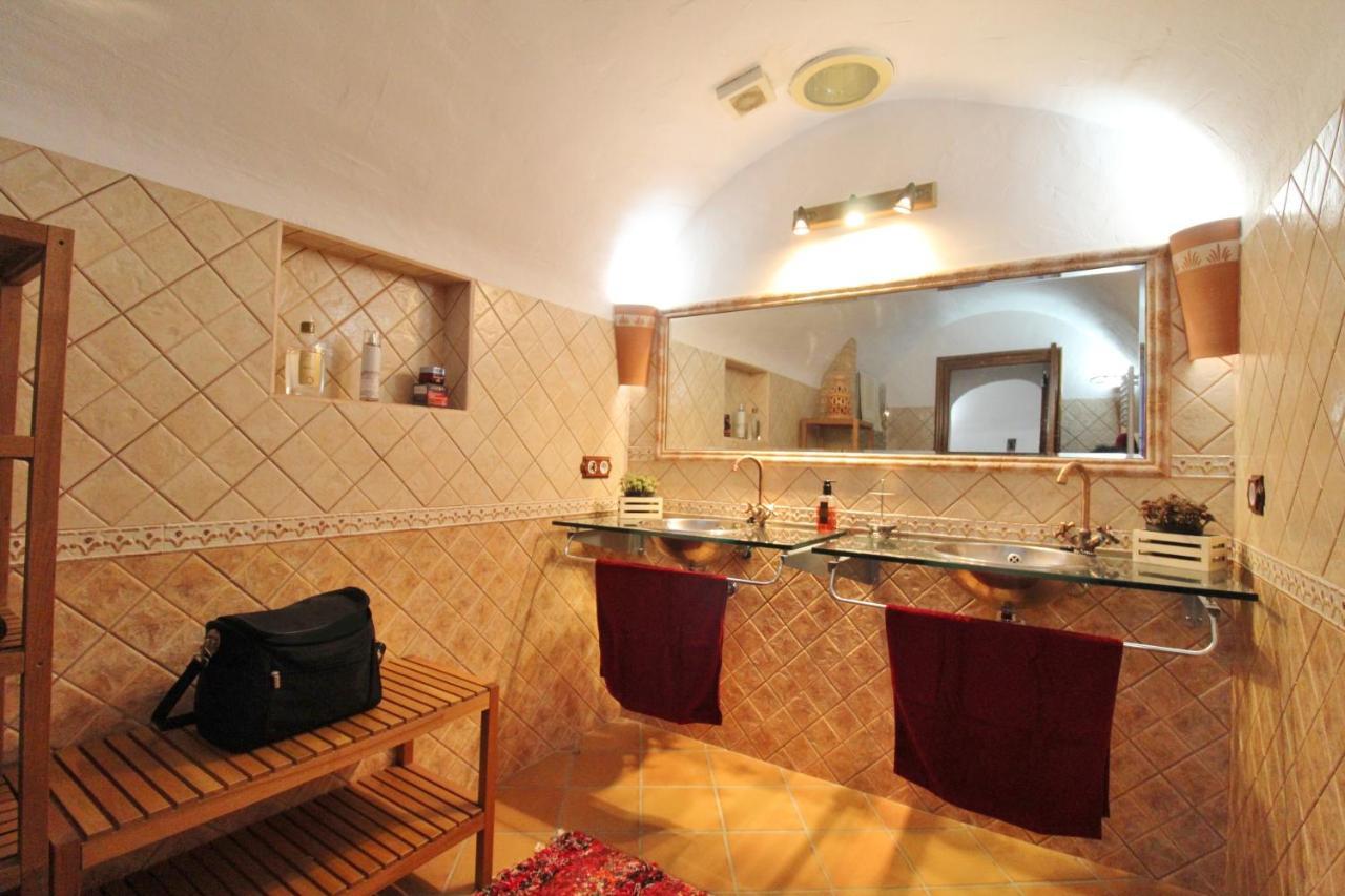 Alcudia de Guadix Casa Cueva Bella Vistaヴィラ エクステリア 写真